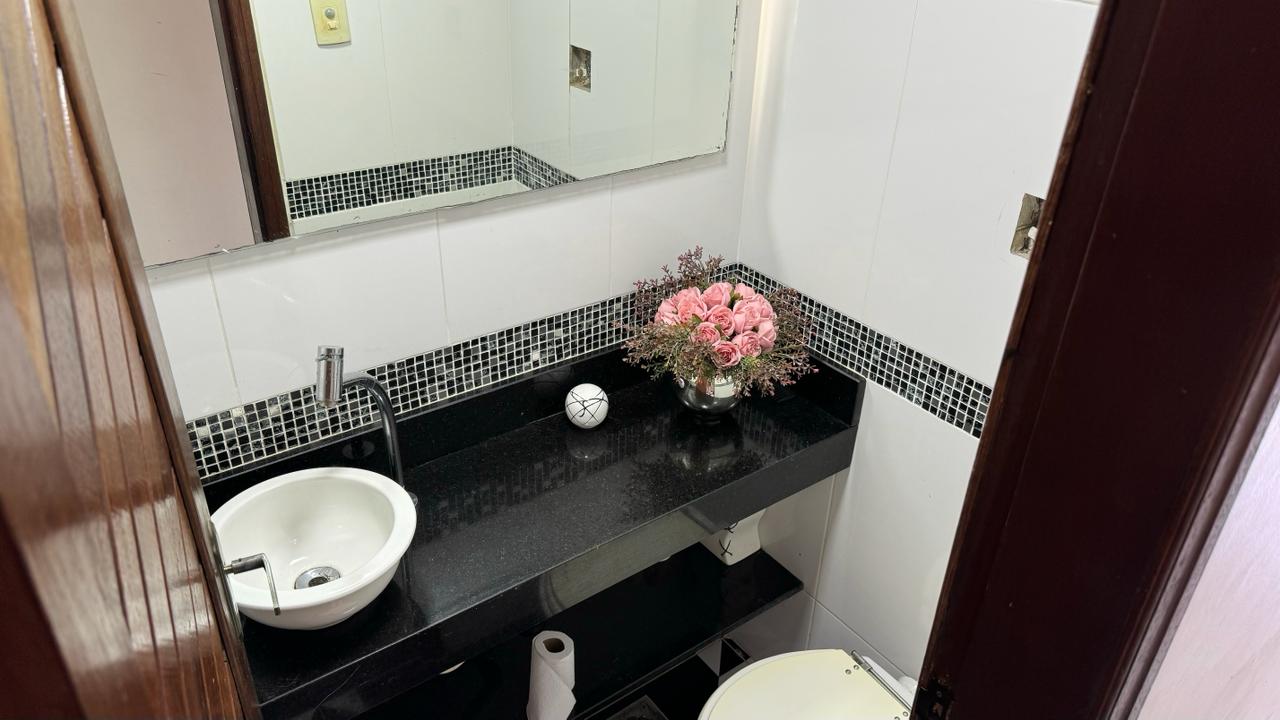 Imagem Casa de Condomínio com 5 Quartos à Venda, 240 m²em Jacarepaguá - Rio de Janeiro