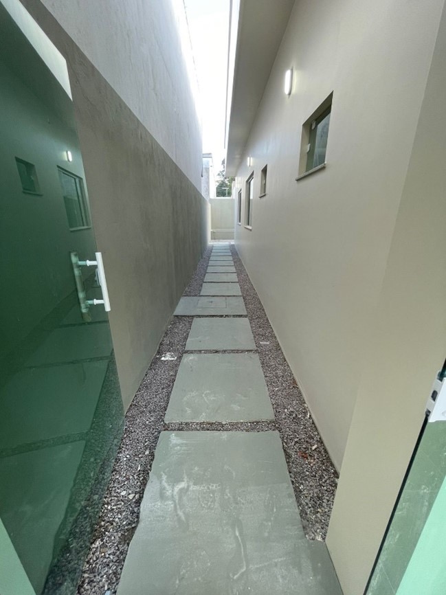 Imagem Casa de Condomínio com 3 Quartos à Venda ou Locação, 172 m²em Ponta Negra - Manaus