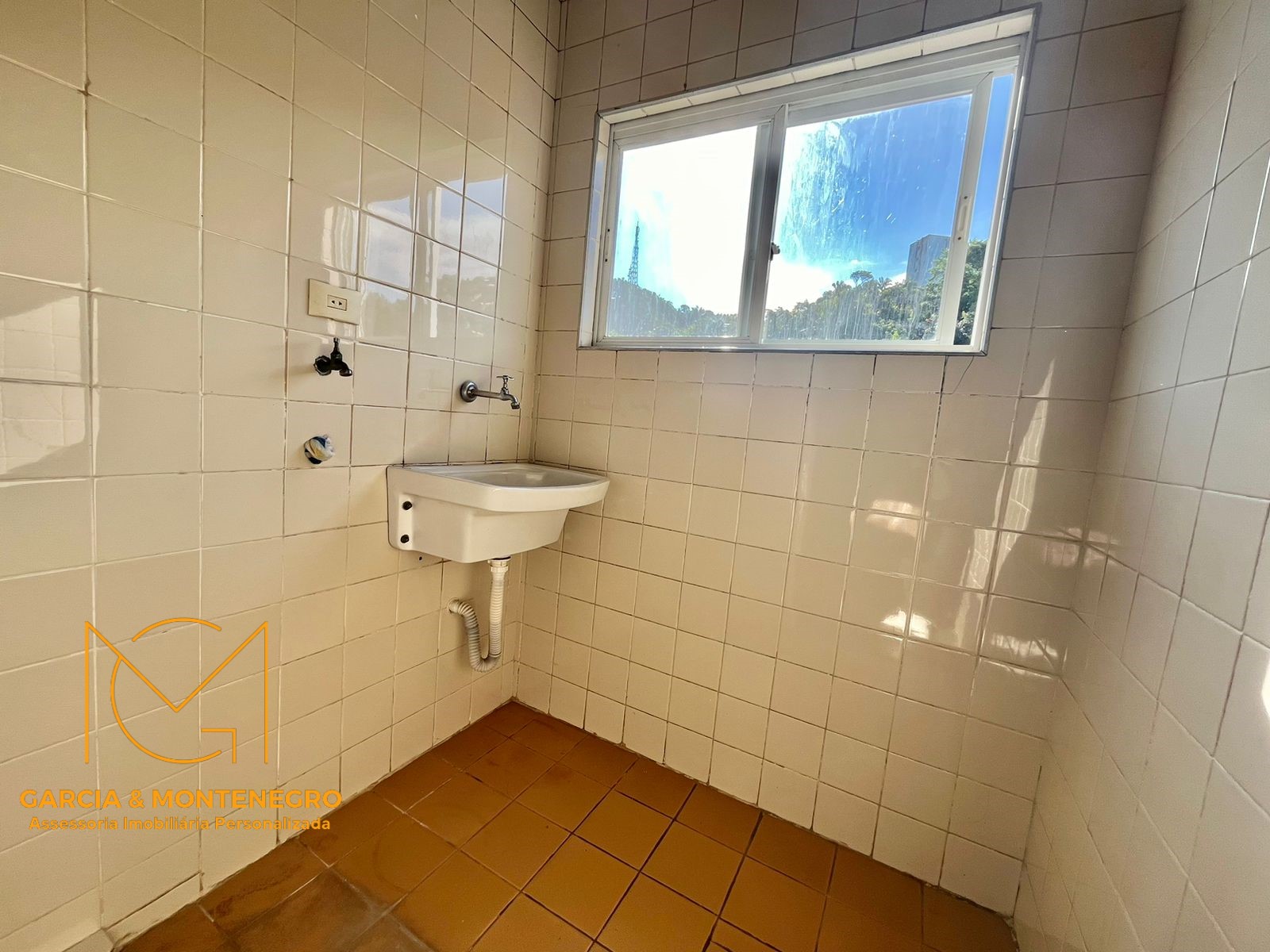 Imagem Apartamento com 1 Quarto à Venda, 60 m²em José Menino - Santos