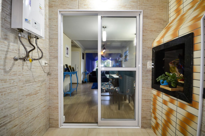 Imagem Sobrado com 3 Quartos à Venda, em Atuba - Curitiba Imagem Sobrado com 3 Quartos à Venda, em Atuba - Curitiba