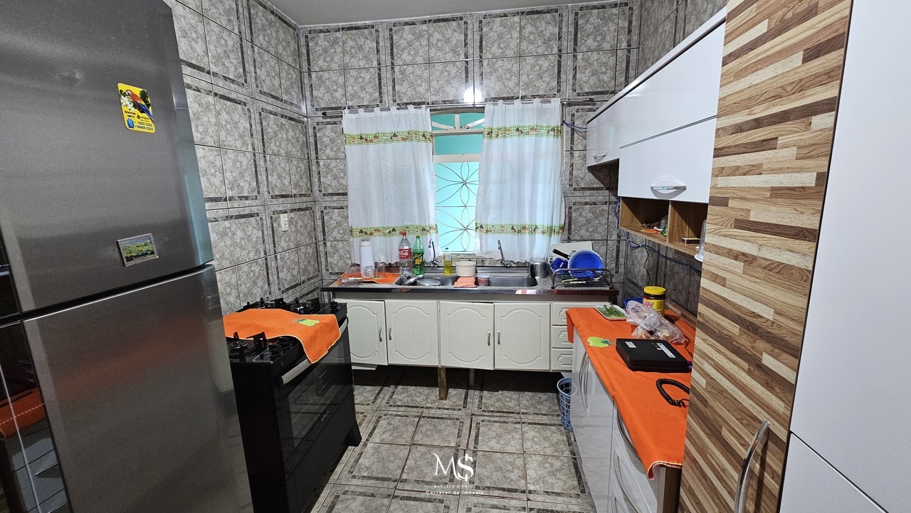 Imagem Sobrado com 5 Quartos à Venda, 275 m² em Setor Leste (Gama) - Brasília