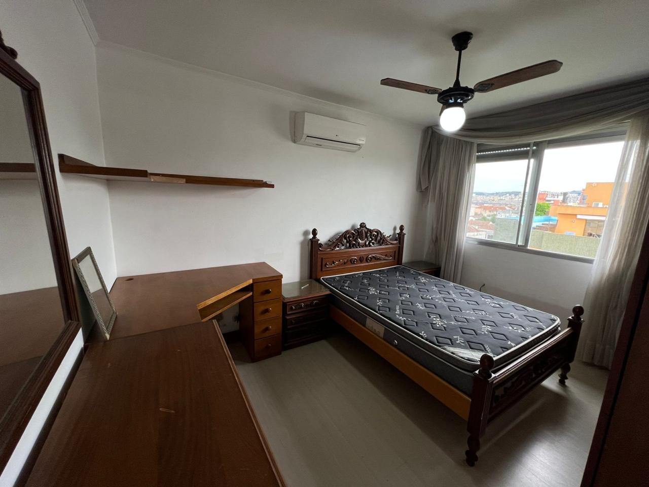 Imagem Apartamento com 2 Quartos à Venda, 111 m² em Azenha - Porto Alegre
