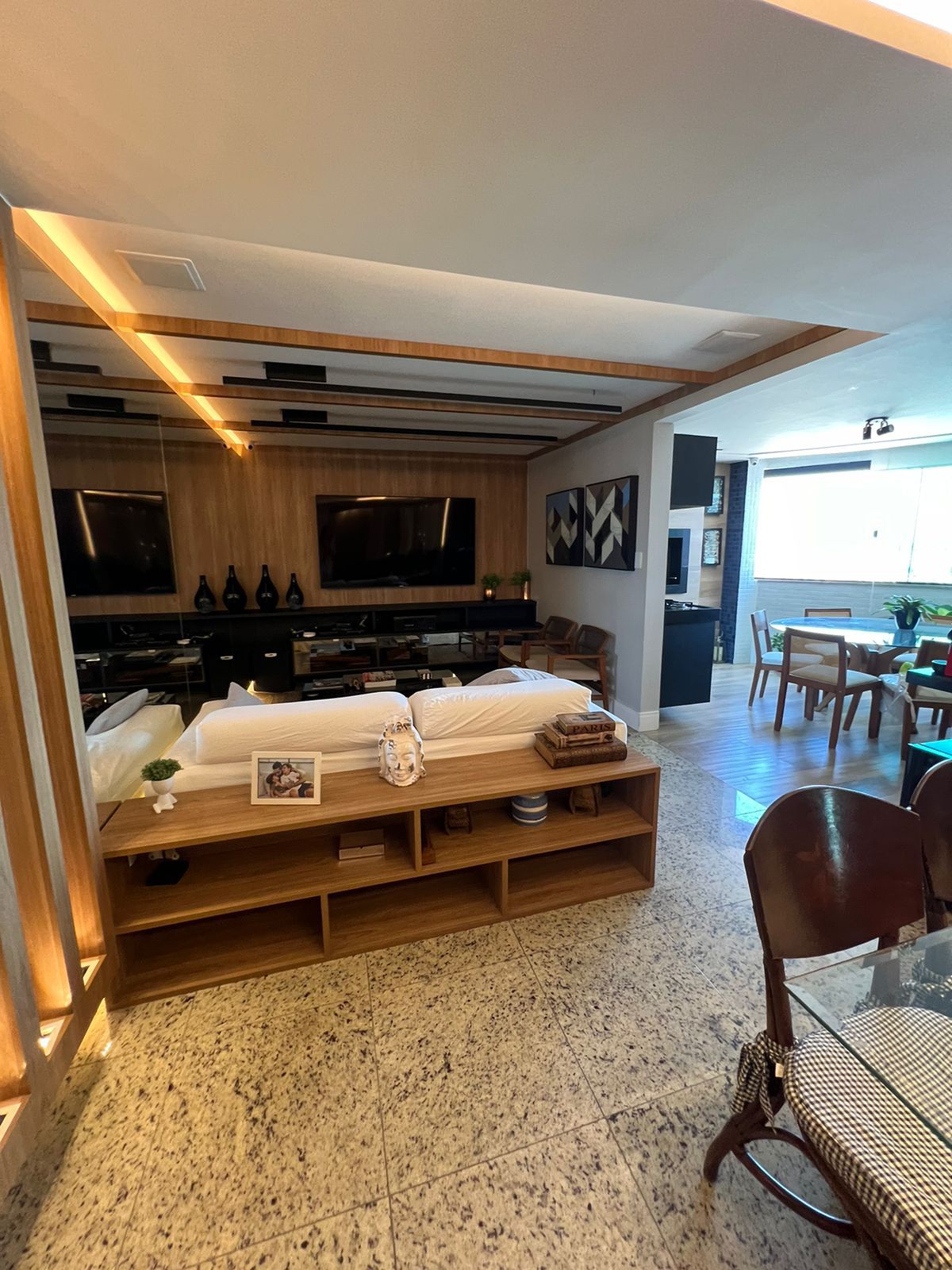 Imagem Apartamento com 3 Quartos à Venda, 289 m²em Jurunas - Belém