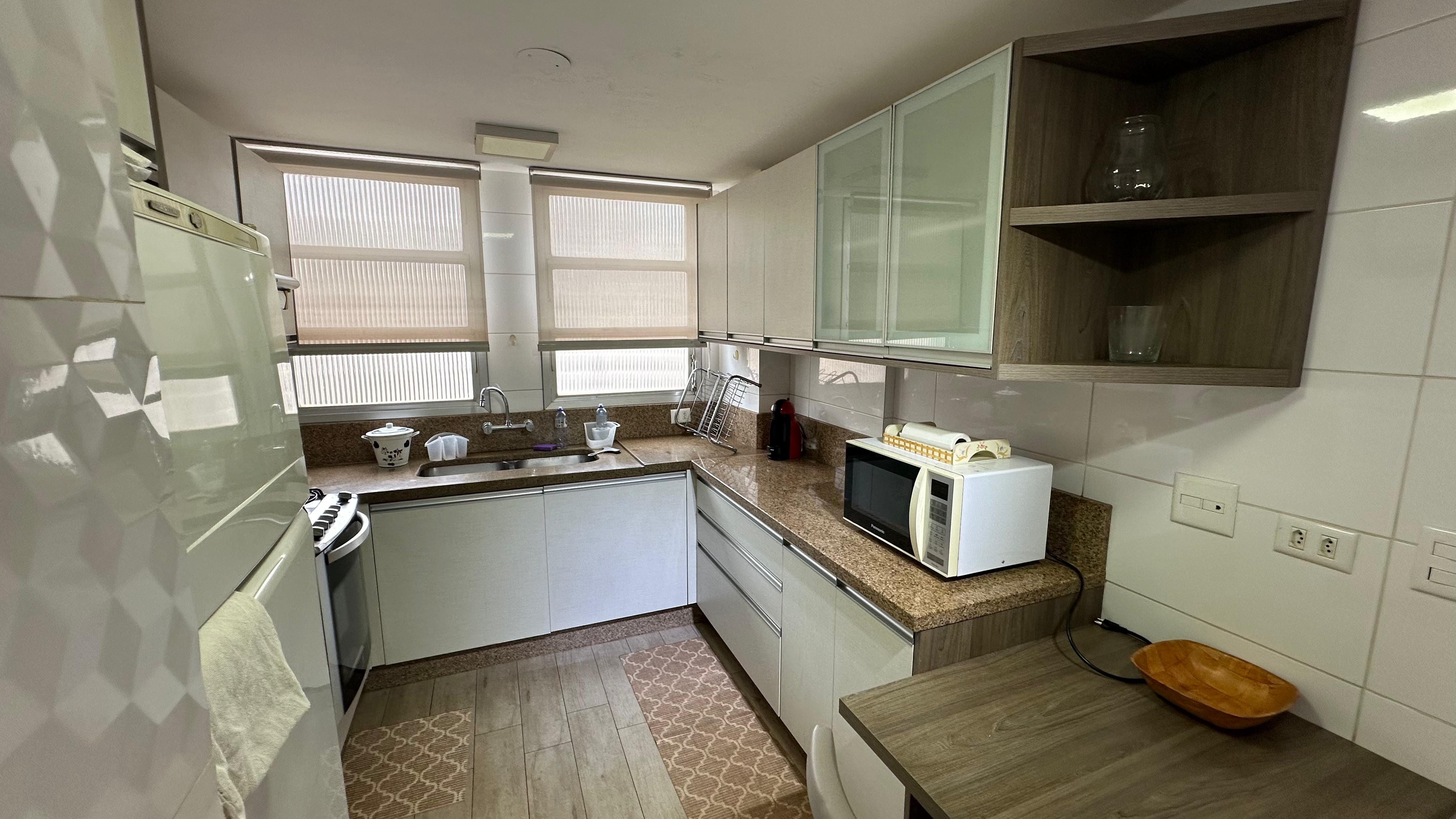 Imagem Apartamento com 3 Quartos à Venda, 131 m²em Centro - Londrina