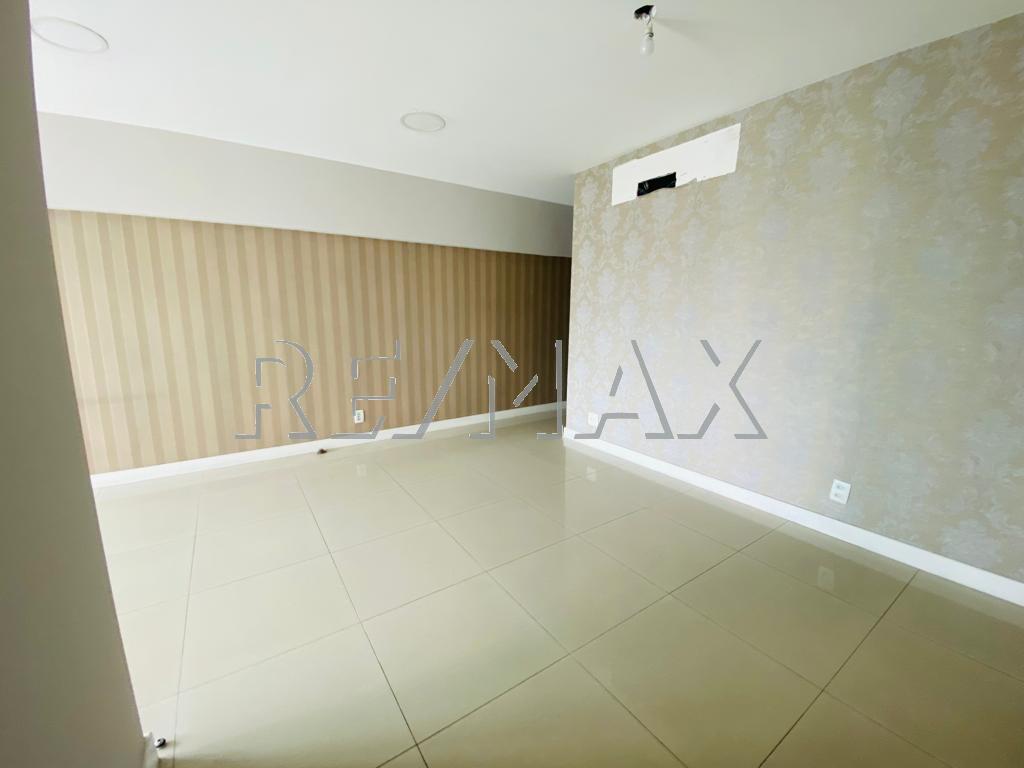Imagem Apartamento com 3 Quartos à Venda, 240 m²em Icaraí - Niterói