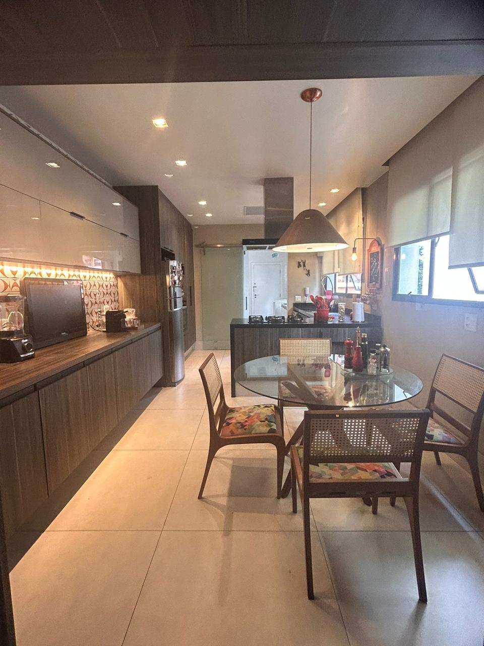 Imagem Apartamento com 4 Quartos à Venda, 220 m² em Campo Belo - São Paulo