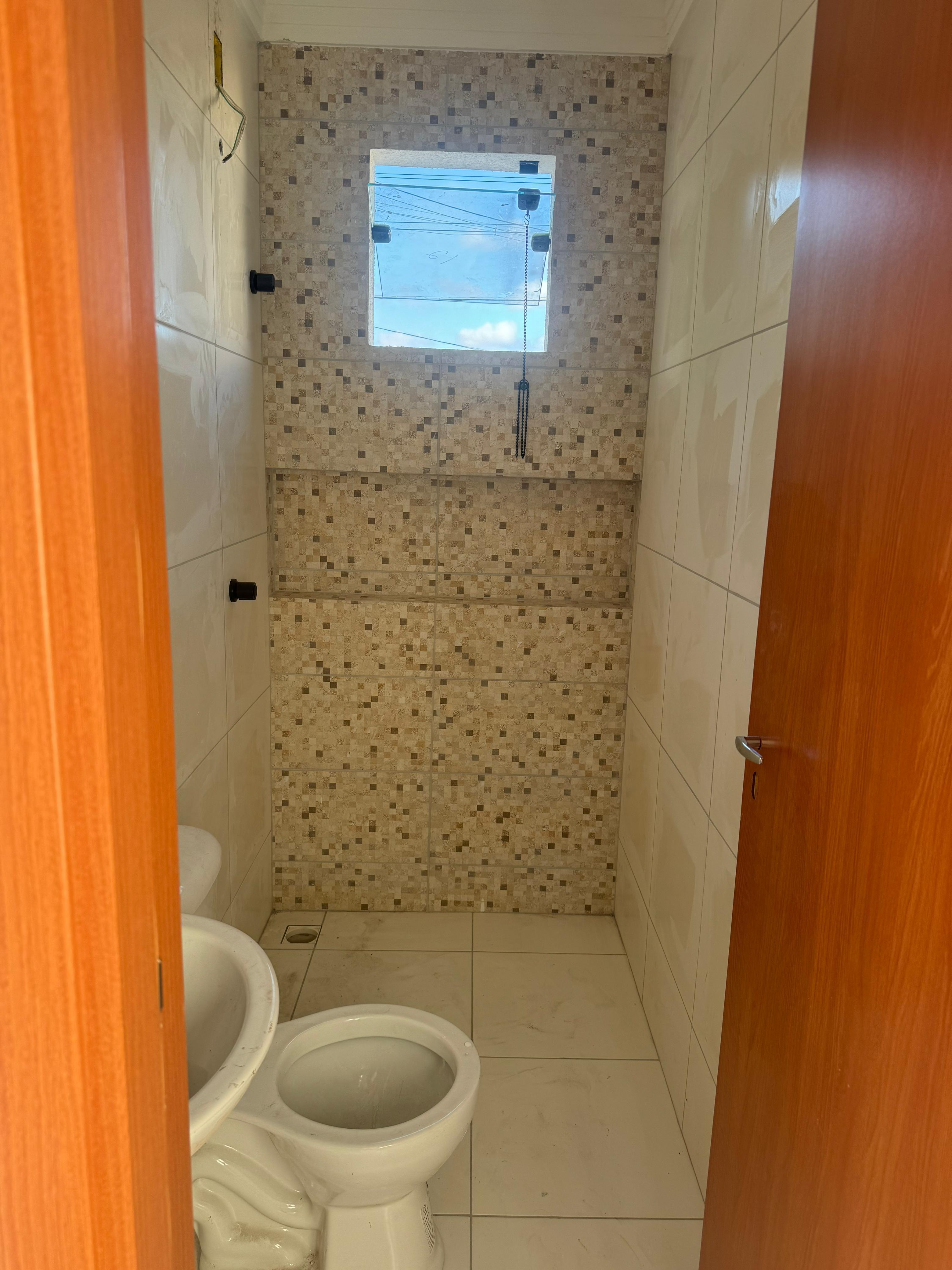 Imagem Casa com 2 Quartos à Venda, 50 m²em Arembepe (Abrantes) - Camaçari Imagem Casa com 2 Quartos à Venda, 50 m²em Arembepe (Abrantes) - Camaçari