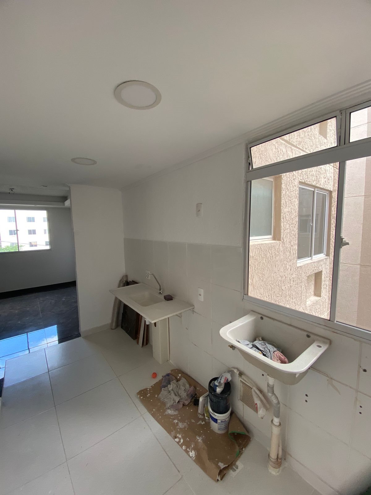 Imagem Apartamento com 2 Quartos à Venda, 45 m² em Bangu - Rio de Janeiro