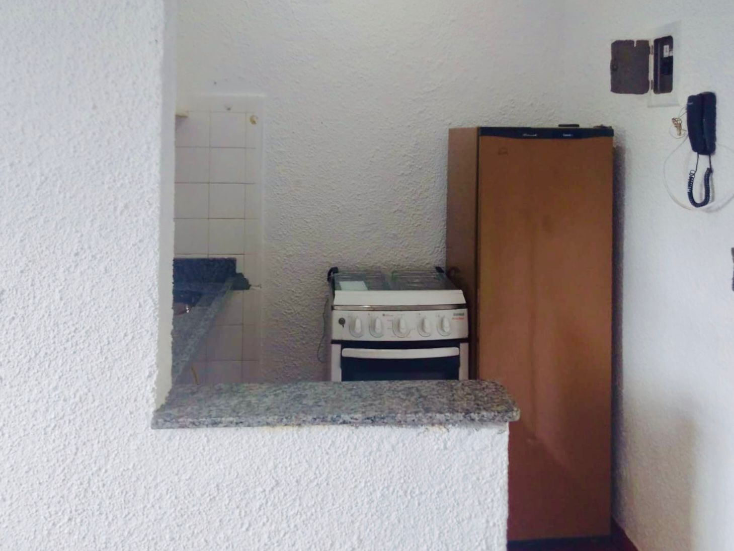 Imagem Kitnet com 1 Quarto à Venda, 18 m²em Alto - Teresópolis