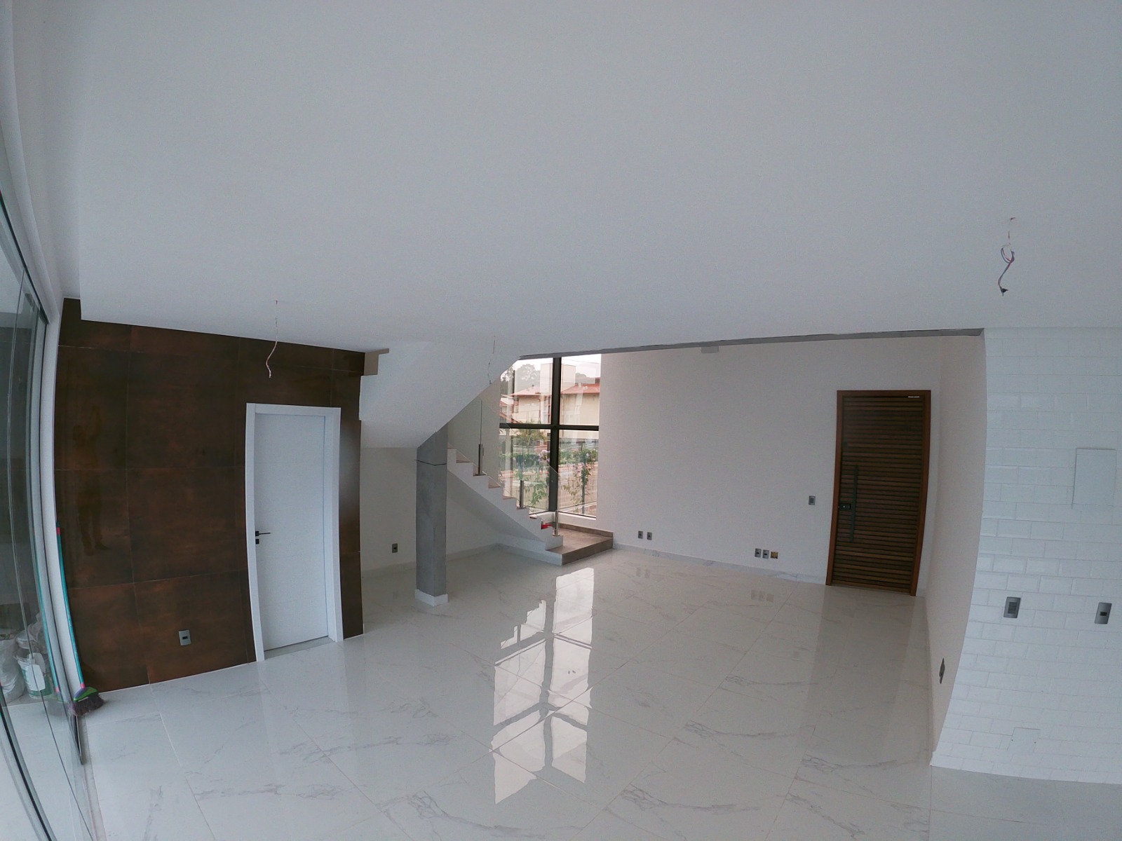 Imagem Casa de Condomínio com 3 Quartos à Venda, 212 m²em São João do Rio Vermelho - Florianópolis
