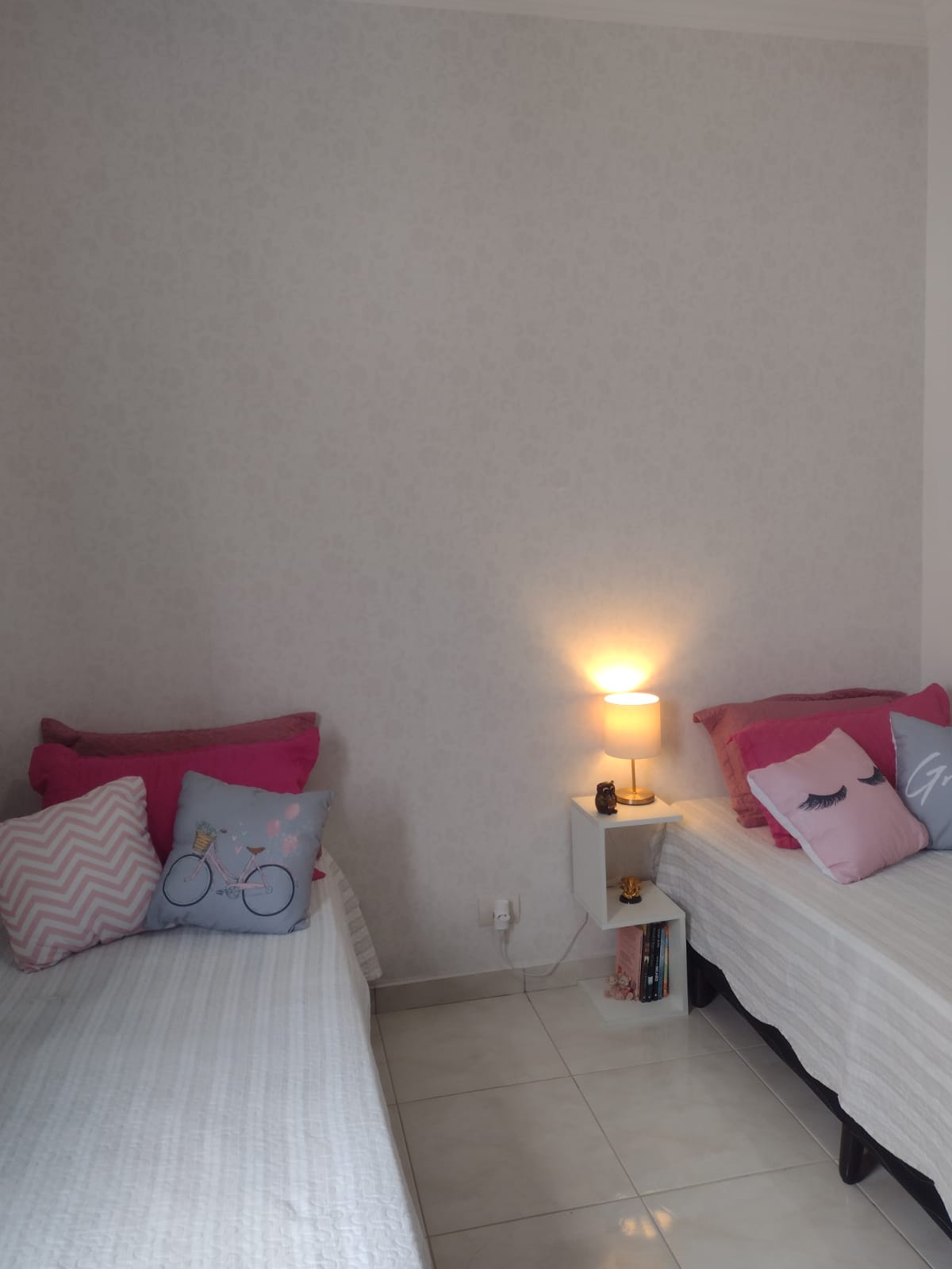 Imagem Apartamento com 2 Quartos à Venda, 80 m²em Centro - São Vicente Imagem Apartamento com 2 Quartos à Venda, 80 m²em Centro - São Vicente