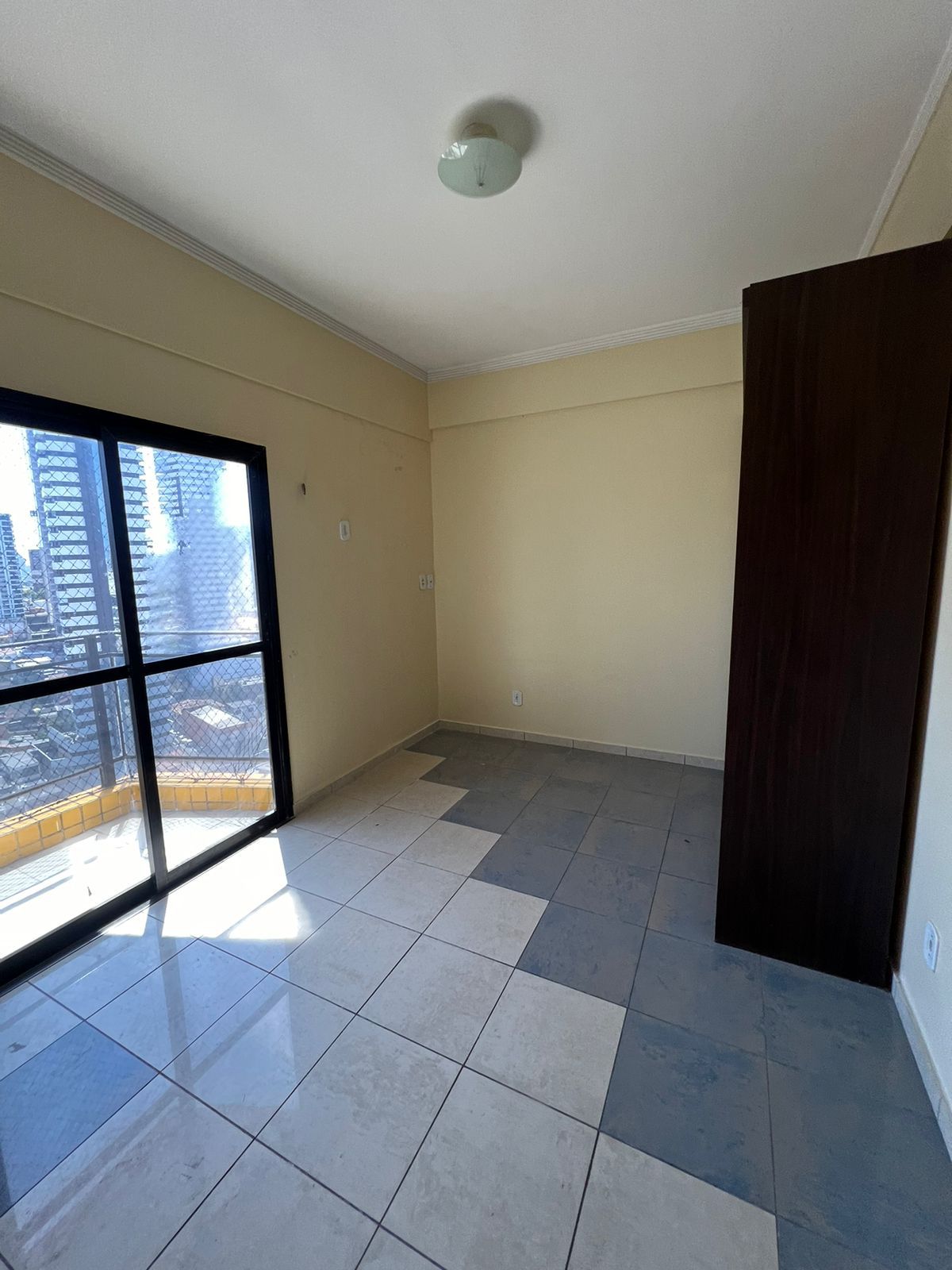 Imagem Apartamento com 3 Quartos à Venda, 150 m²em Umarizal - Belém Imagem Apartamento com 3 Quartos à Venda, 150 m²em Umarizal - Belém