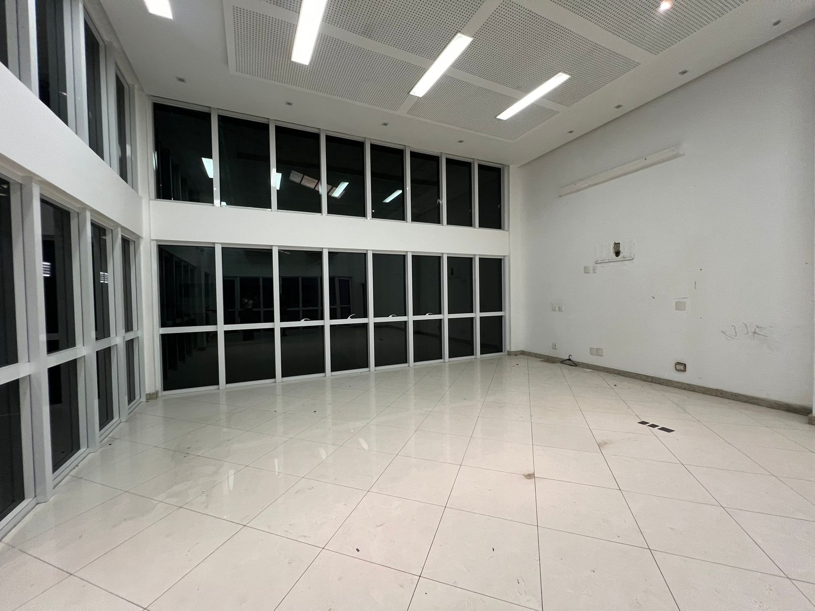 Imagem Ponto Comercial para Alugar, 2 m²em Pedreira - Belém Imagem Ponto Comercial para Alugar, 2 m²em Pedreira - Belém