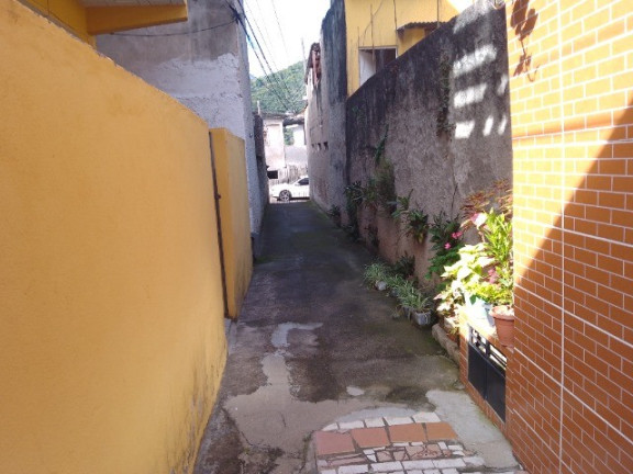 Imagem Casa com 3 Quartos à Venda, 60 m² em Barra do Imbuí - Teresópolis