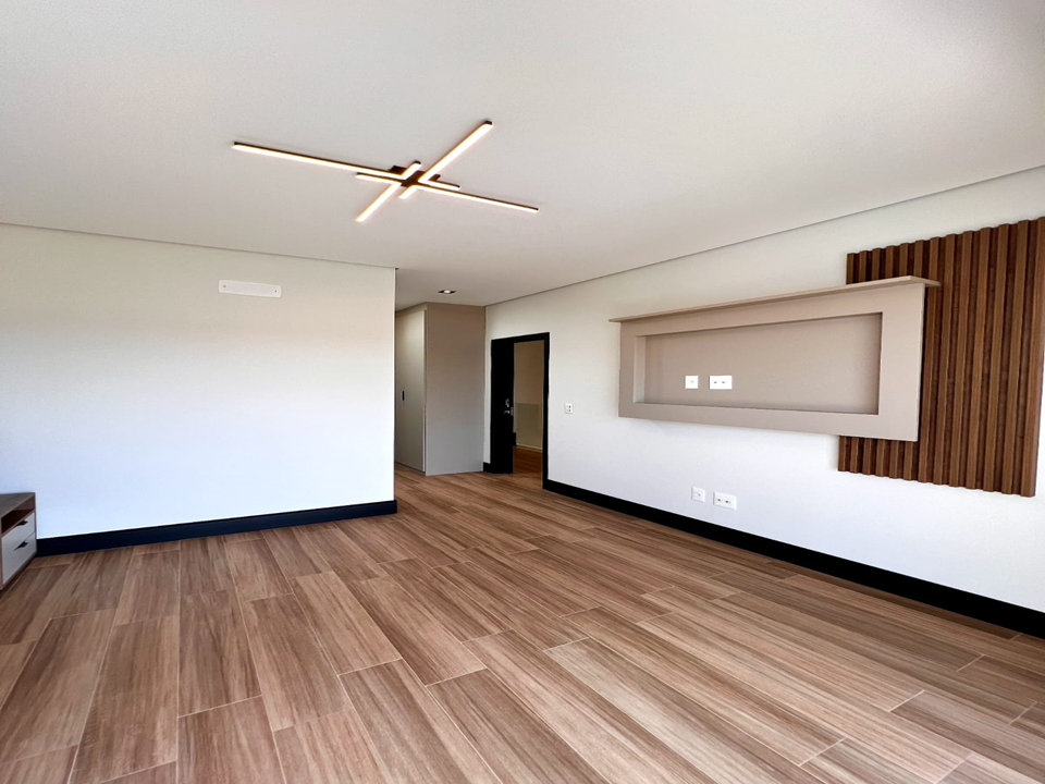 Imagem Casa de Condomínio com 4 Quartos à Venda, 191 m²em Jardim Ermida II - Jundiaí Imagem Casa de Condomínio com 4 Quartos à Venda, 191 m²em Jardim Ermida II - Jundiaí