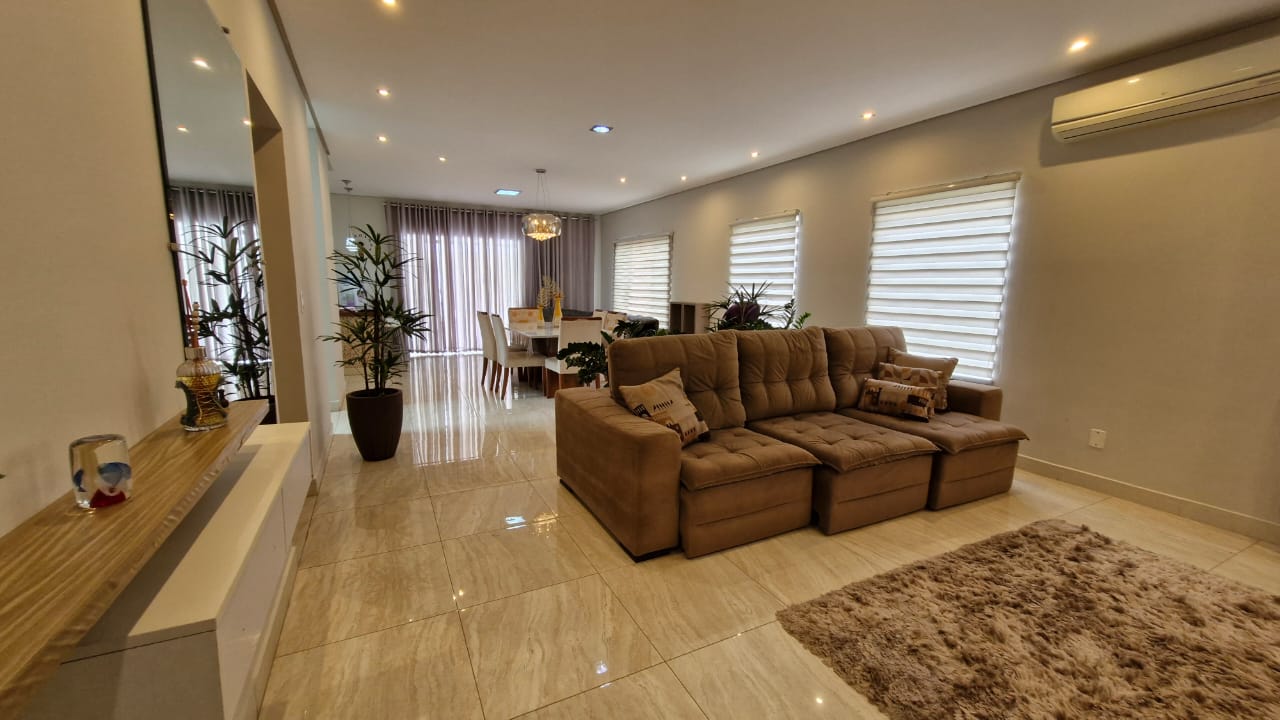 Imagem Casa de Condomínio com 4 Quartos à Venda, 500 m²em Piracangaguá - Taubaté Imagem Casa de Condomínio com 4 Quartos à Venda, 500 m²em Piracangaguá - Taubaté