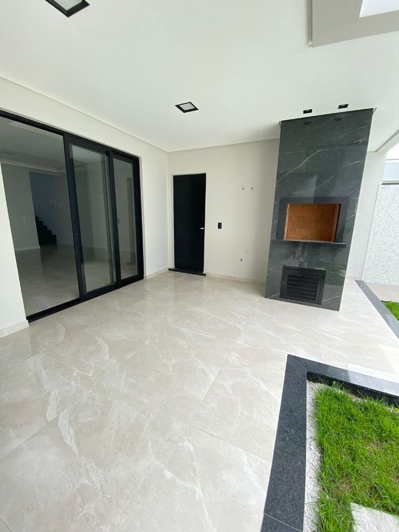 Imagem Sobrado com 3 Quartos à Venda, 90 m²em Areias - Tijucas Imagem Sobrado com 3 Quartos à Venda, 90 m²em Areias - Tijucas