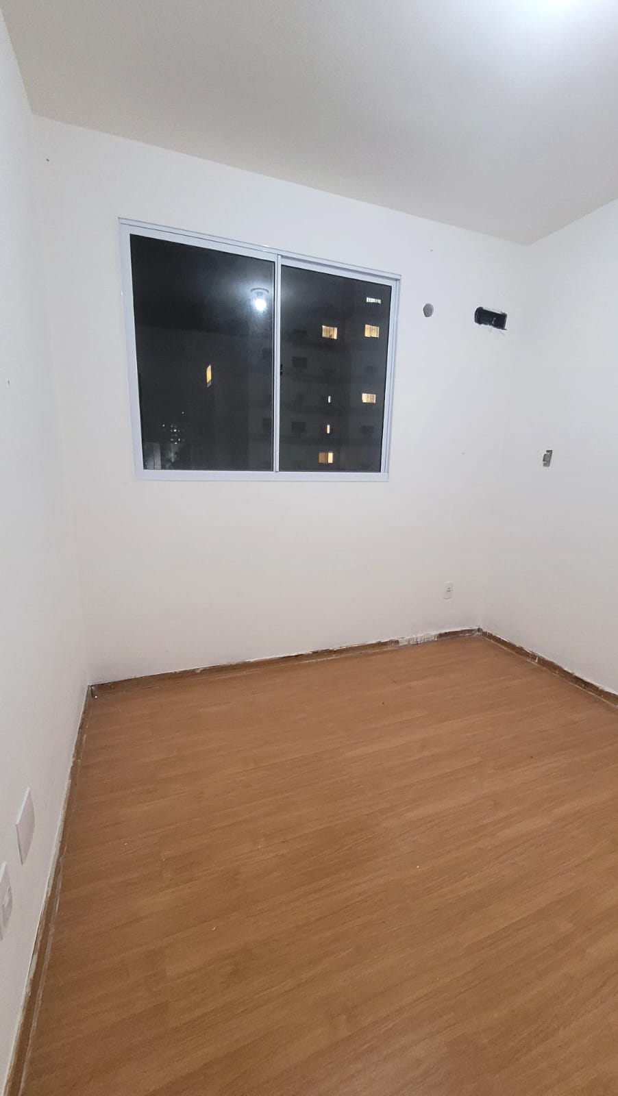 Imagem Apartamento com 2 Quartos para Alugar, 43 m²em Centro - Lauro de Freitas Imagem Apartamento com 2 Quartos para Alugar, 43 m²em Centro - Lauro de Freitas