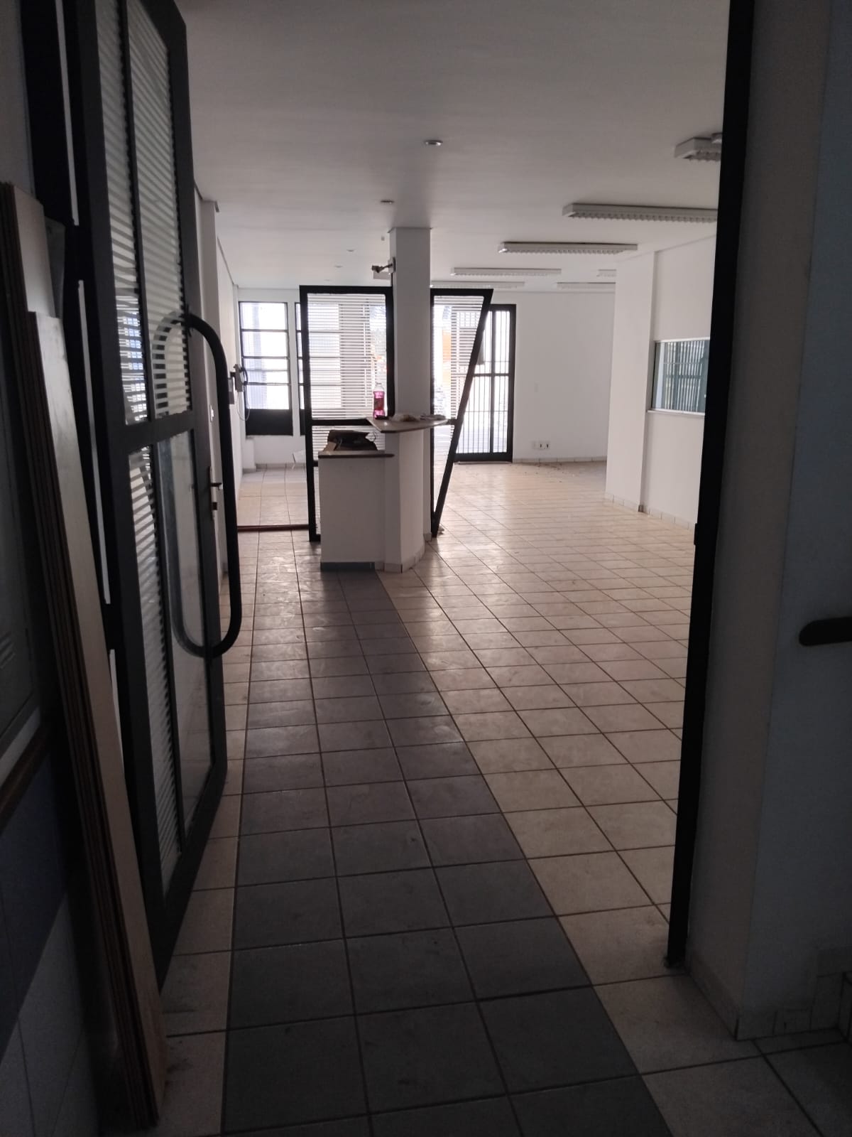 Imagem Imóvel Comercial à Venda ou Locação, 1.565 m² em Centro - Bragança Paulista Imagem Imóvel Comercial à Venda ou Locação, 1.565 m² em Centro - Bragança Paulista