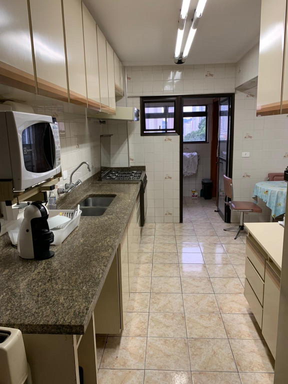 Imagem Apartamento com 4 Quartos à Venda, 125 m²em Jardim das Acácias - São Paulo