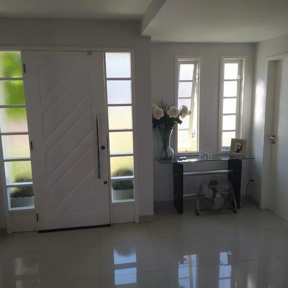 Imagem Casa com 6 Quartos à Venda, 276 m²em Santa Mônica - Florianópolis