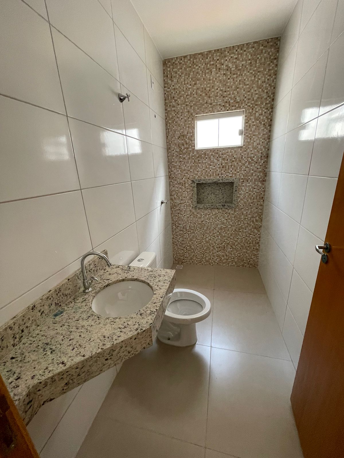 Imagem Casa com 3 Quartos à Venda, 102 m²em Jardim Bom Jesus - Goiânia