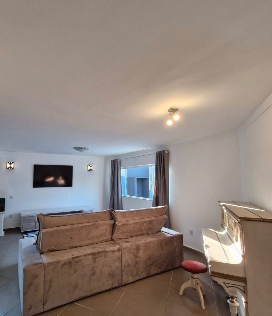 Imagem Sobrado com 4 Quartos à Venda, 277 m²em Jardim Nathalie - Mogi das Cruzes Imagem Sobrado com 4 Quartos à Venda, 277 m²em Jardim Nathalie - Mogi das Cruzes