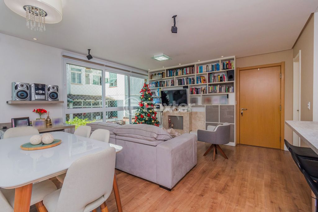 Imagem Apartamento com 3 Quartos à Venda, 110 m²em Auxiliadora - Porto Alegre Imagem Apartamento com 3 Quartos à Venda, 110 m²em Auxiliadora - Porto Alegre