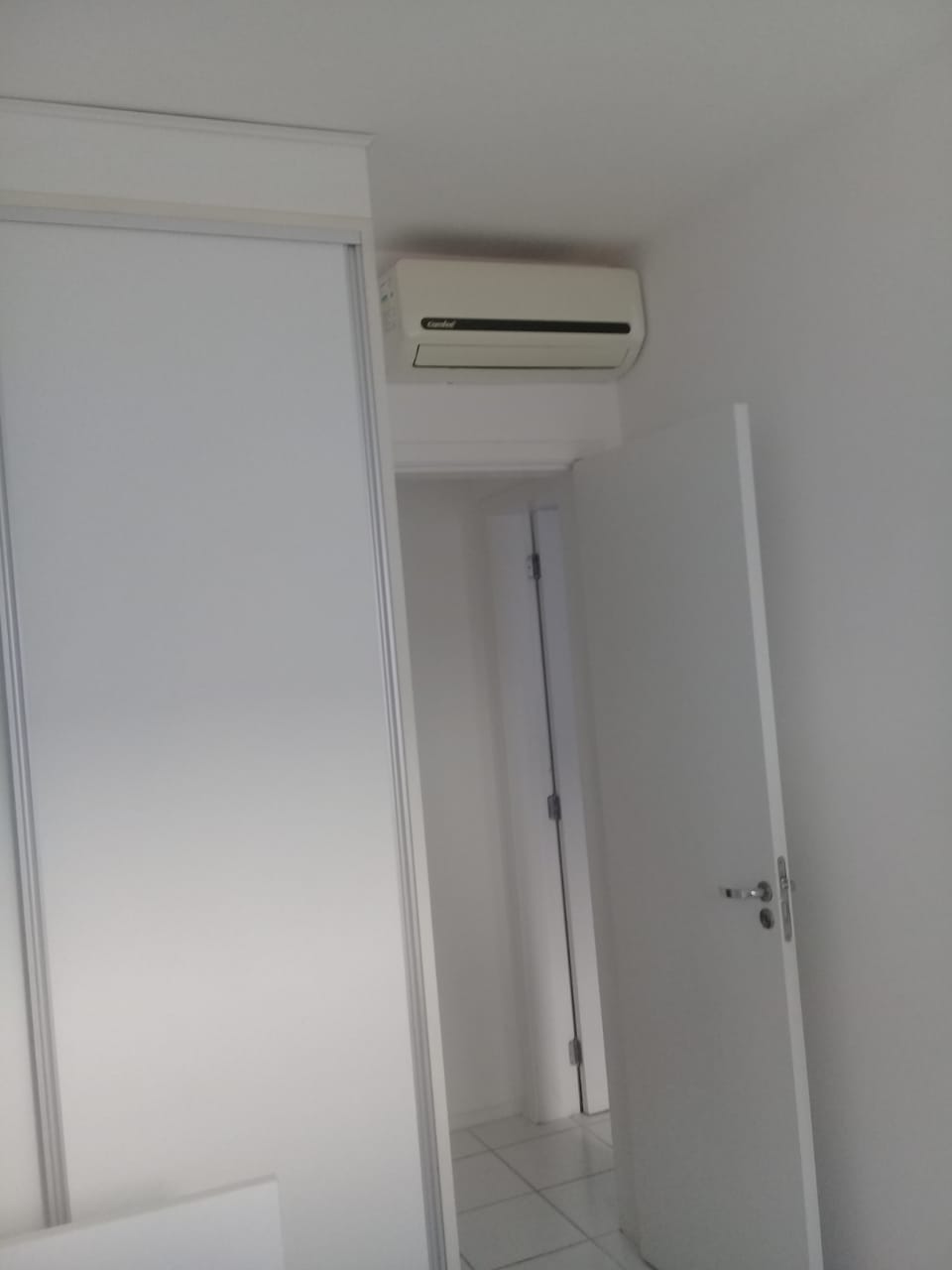 Imagem Apartamento com 2 Quartos para Alugar, em Vila de Abrantes (Abrantes) - Camaçari Imagem Apartamento com 2 Quartos para Alugar, em Vila de Abrantes (Abrantes) - Camaçari