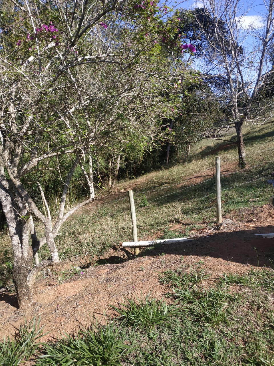 Imagem Imóvel com 4 Quartos à Venda, 200 m²em Canaã - Jambeiro Imagem Imóvel com 4 Quartos à Venda, 200 m²em Canaã - Jambeiro
