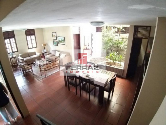 Imagem Casa com 3 Quartos à Venda ou Locação, 320 m² em Candelária - Natal