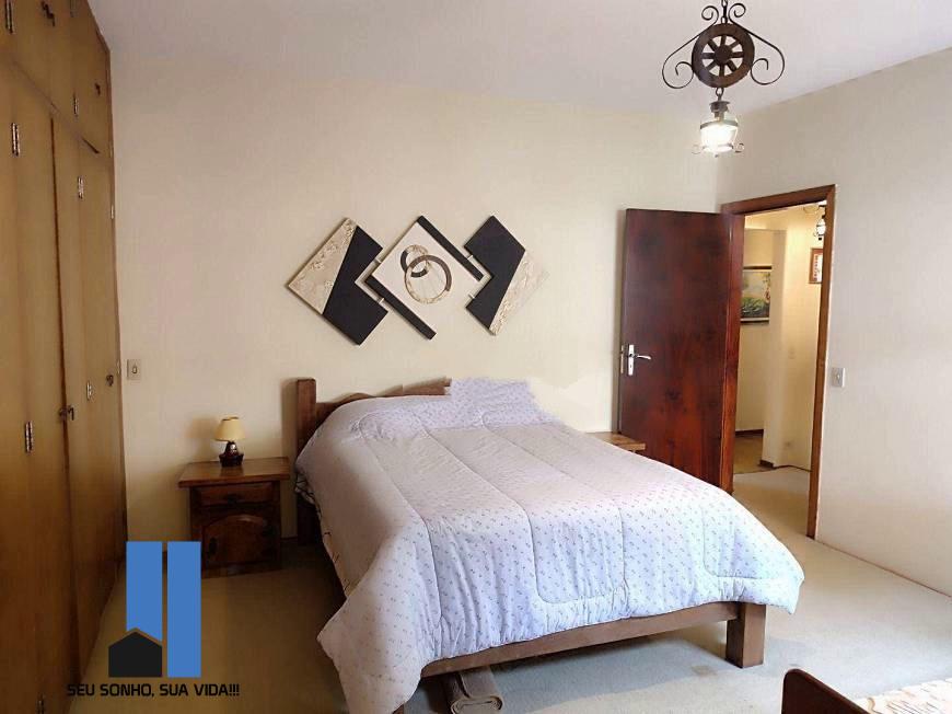 Imagem Chácara com 3 Quartos à Venda, 289 m²em Chácaras Bartira - Embu das Artes