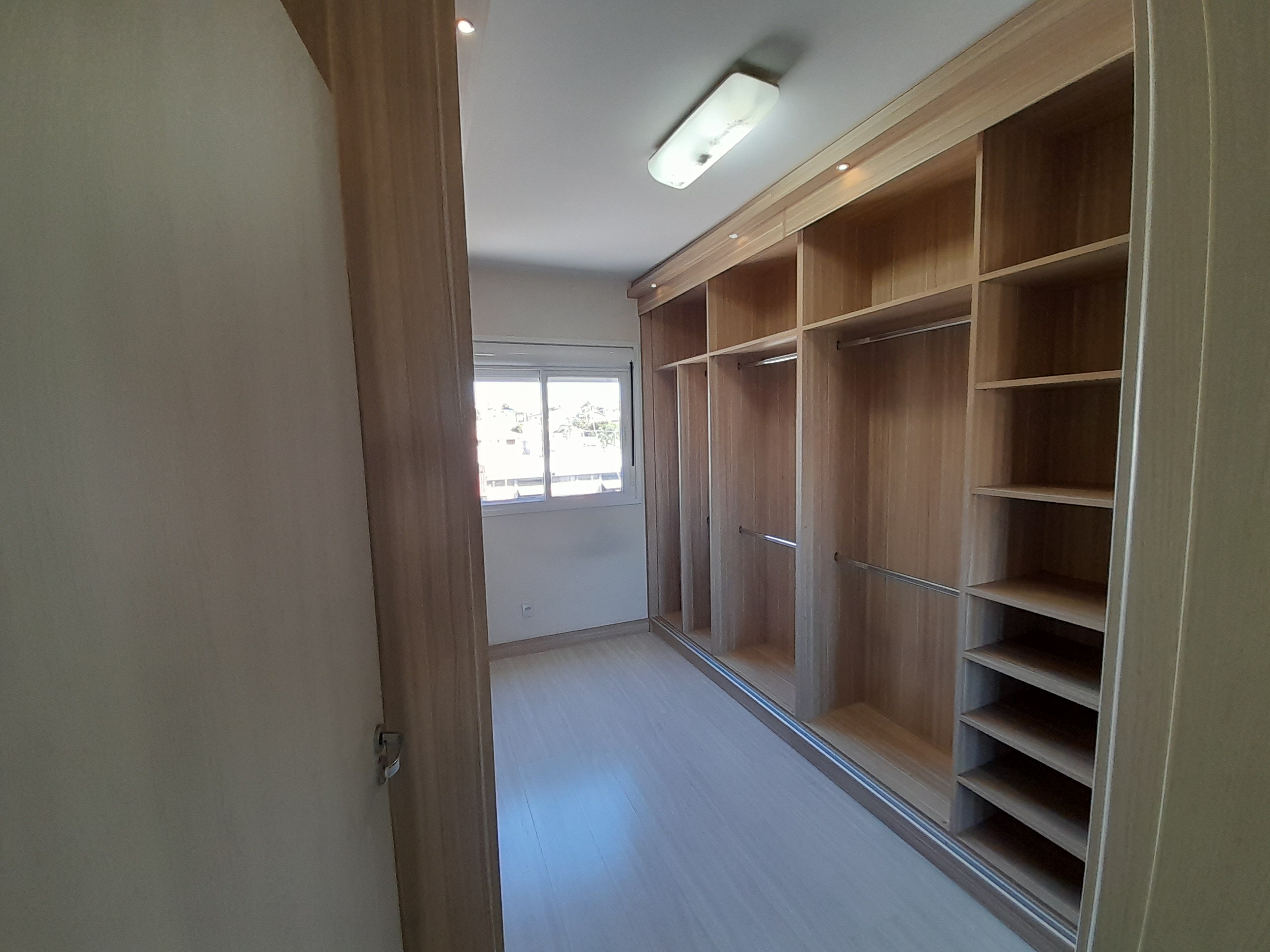 Imagem Apartamento com 2 Quartos à Venda, 54 m²em Santa Catarina - Caxias do Sul Imagem Apartamento com 2 Quartos à Venda, 54 m²em Santa Catarina - Caxias do Sul