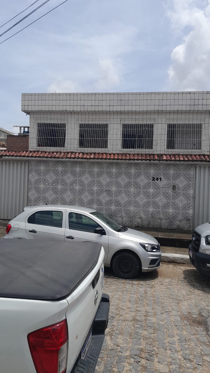 Imagem Casa com 4 Quartos para Alugar, 200 m²em Cavaleiro - Jaboatão dos Guararapes Imagem Casa com 4 Quartos para Alugar, 200 m²em Cavaleiro - Jaboatão dos Guararapes