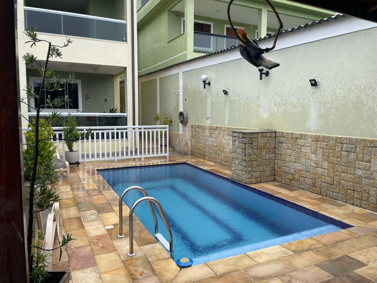 Imagem Casa com 4 Quartos à Venda, 300 m² em Guaratiba - Rio de Janeiro Imagem Casa com 4 Quartos à Venda, 300 m² em Guaratiba - Rio de Janeiro