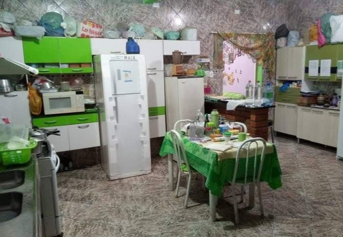 Imagem Casa com 4 Quartos à Venda, 200 m²em Pitanguinha - Simões Filho Imagem Casa com 4 Quartos à Venda, 200 m²em Pitanguinha - Simões Filho