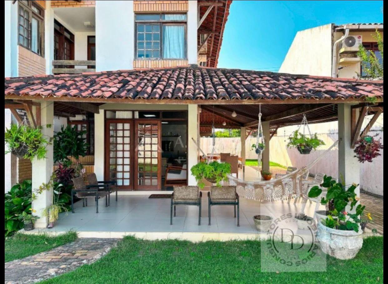 Imagem Casa com 3 Quartos à Venda, 250 m²em Gruta de Lourdes - Maceió Imagem Casa com 3 Quartos à Venda, 250 m²em Gruta de Lourdes - Maceió