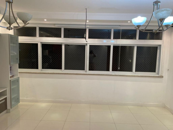 Imagem Apartamento com 3 Quartos à Venda, 110 m² em Icaraí - Niterói