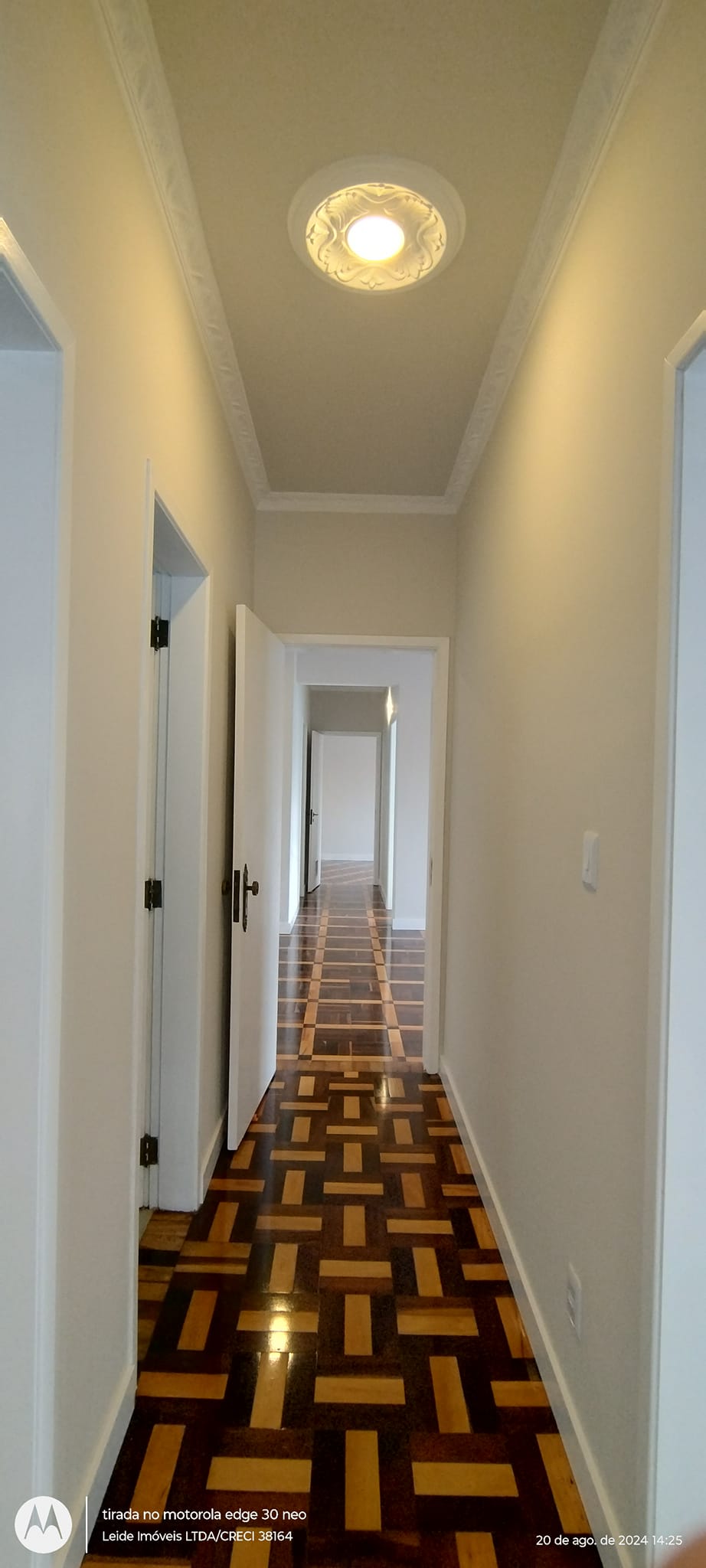 Imagem Apartamento com 4 Quartos à Venda, 166 m²em Centro - Florianópolis Imagem Apartamento com 4 Quartos à Venda, 166 m²em Centro - Florianópolis