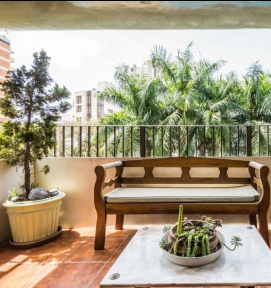 Imagem Apartamento com 4 Quartos à Venda, 285 m²em Vila Morumbi - São Paulo