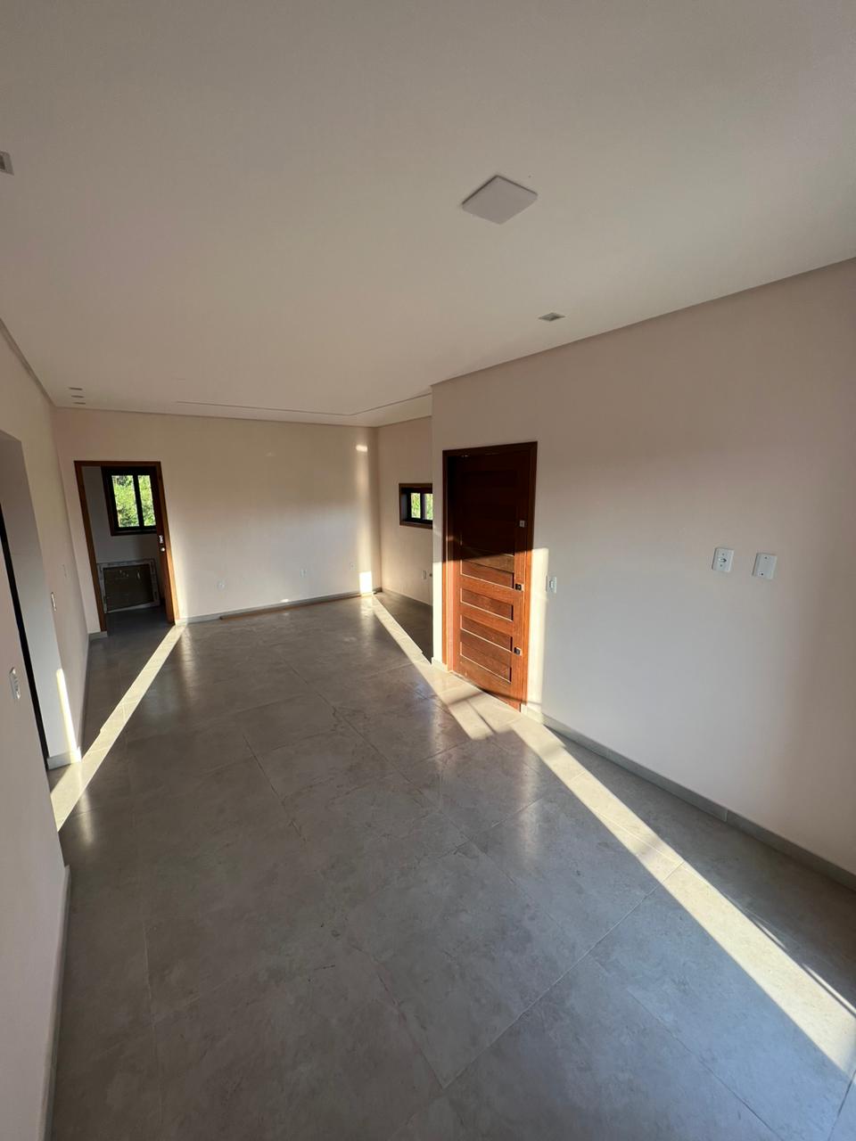 Imagem Casa com 3 Quartos à Venda, 84 m²em Santo Antônio - Criciúma Imagem Casa com 3 Quartos à Venda, 84 m²em Santo Antônio - Criciúma