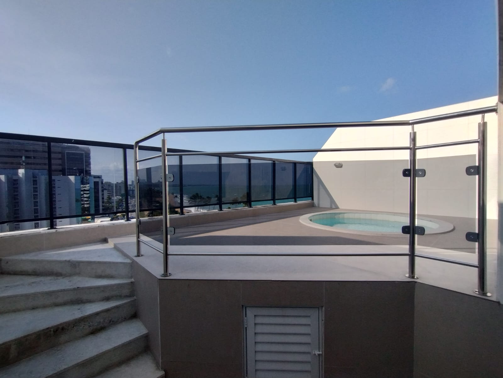 Imagem Apartamento com 2 Quartos à Venda, 131 m²em Jatiúca - Maceió