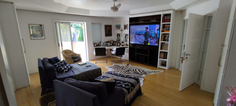 Imagem Casa de Condomínio com 5 Quartos à Venda, 1.008 m² em Barra da Tijuca - Rio de Janeiro