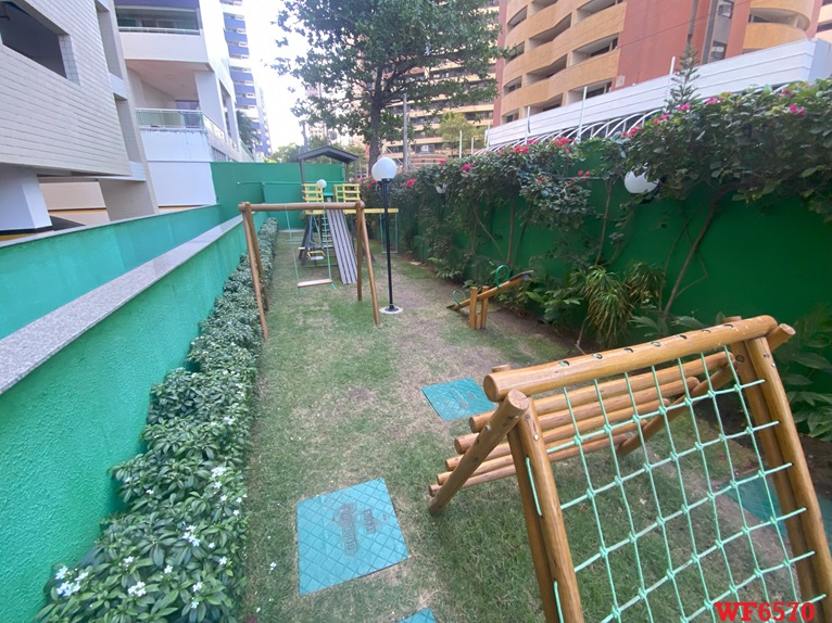 Imagem Apartamento com 2 Quartos à Venda, 69 m² em Meireles - Fortaleza