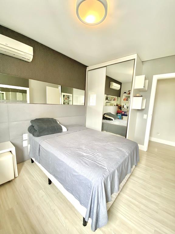 Imagem Apartamento com 3 Quartos à Venda, 161 m² em Centro - Criciúma Imagem Apartamento com 3 Quartos à Venda, 161 m² em Centro - Criciúma