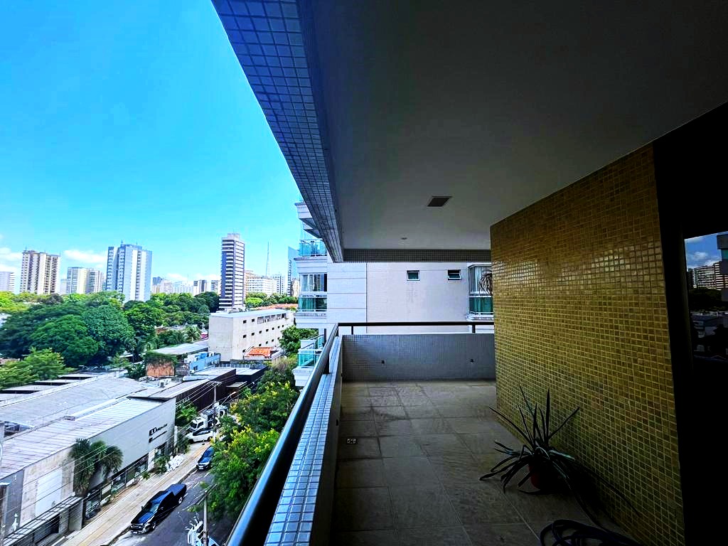 Imagem Apartamento com 4 Quartos à Venda, 266 m²em Nazaré - Belém