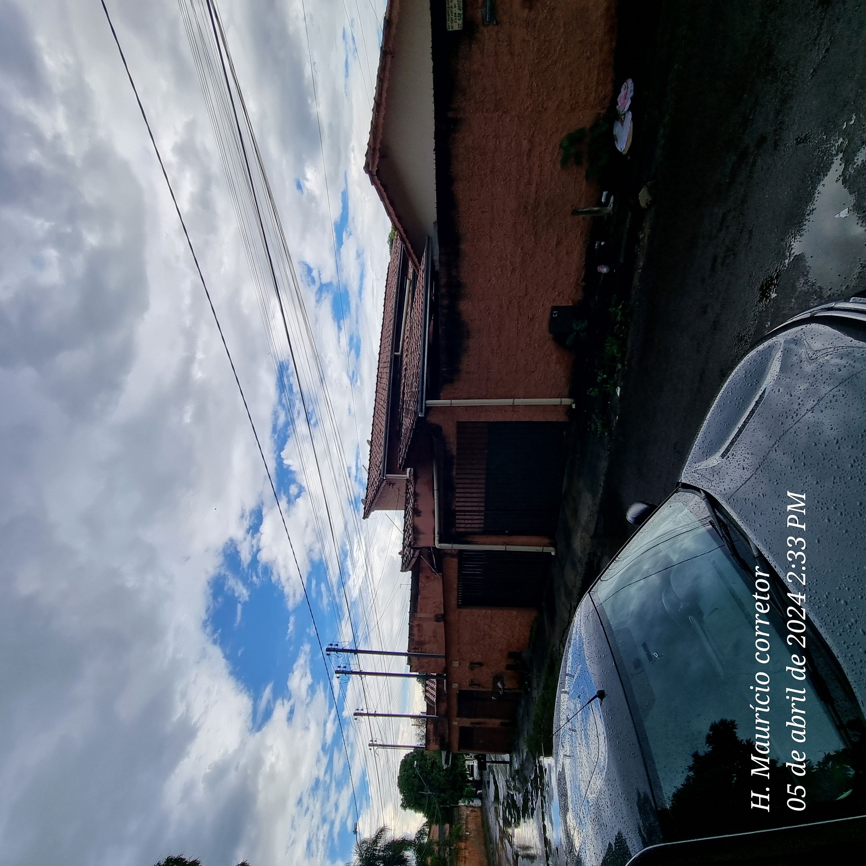 Imagem Casa com 10 Quartos à Venda, 268 m²em Setor São José - Goiânia Imagem Casa com 10 Quartos à Venda, 268 m²em Setor São José - Goiânia