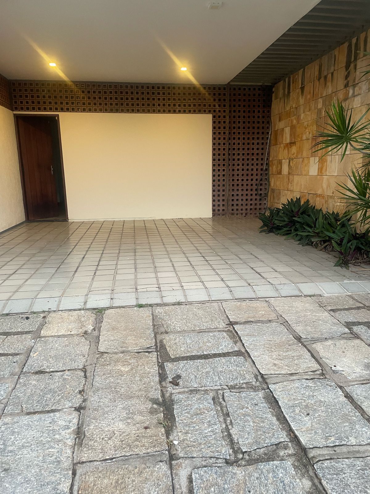 Imagem Casa com 3 Quartos à Venda, 293 m² em Lagoa Nova - Natal Imagem Casa com 3 Quartos à Venda, 293 m² em Lagoa Nova - Natal