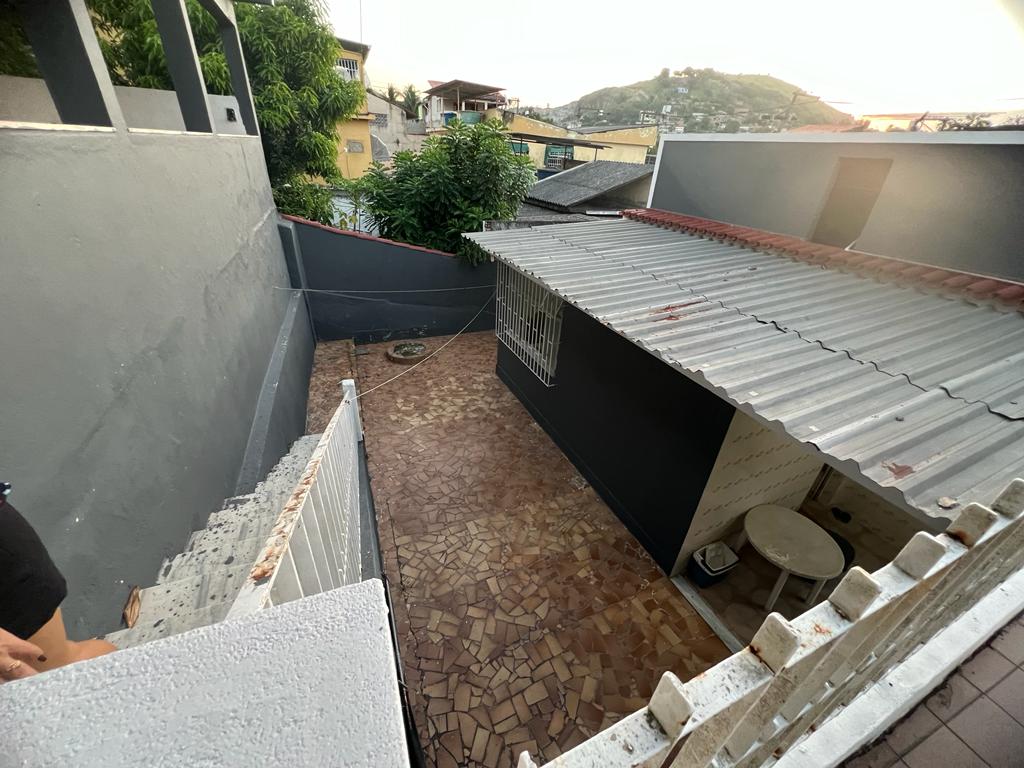 Imagem Casa com 3 Quartos à Venda, 240 m²em Rocha - São Gonçalo Imagem Casa com 3 Quartos à Venda, 240 m²em Rocha - São Gonçalo