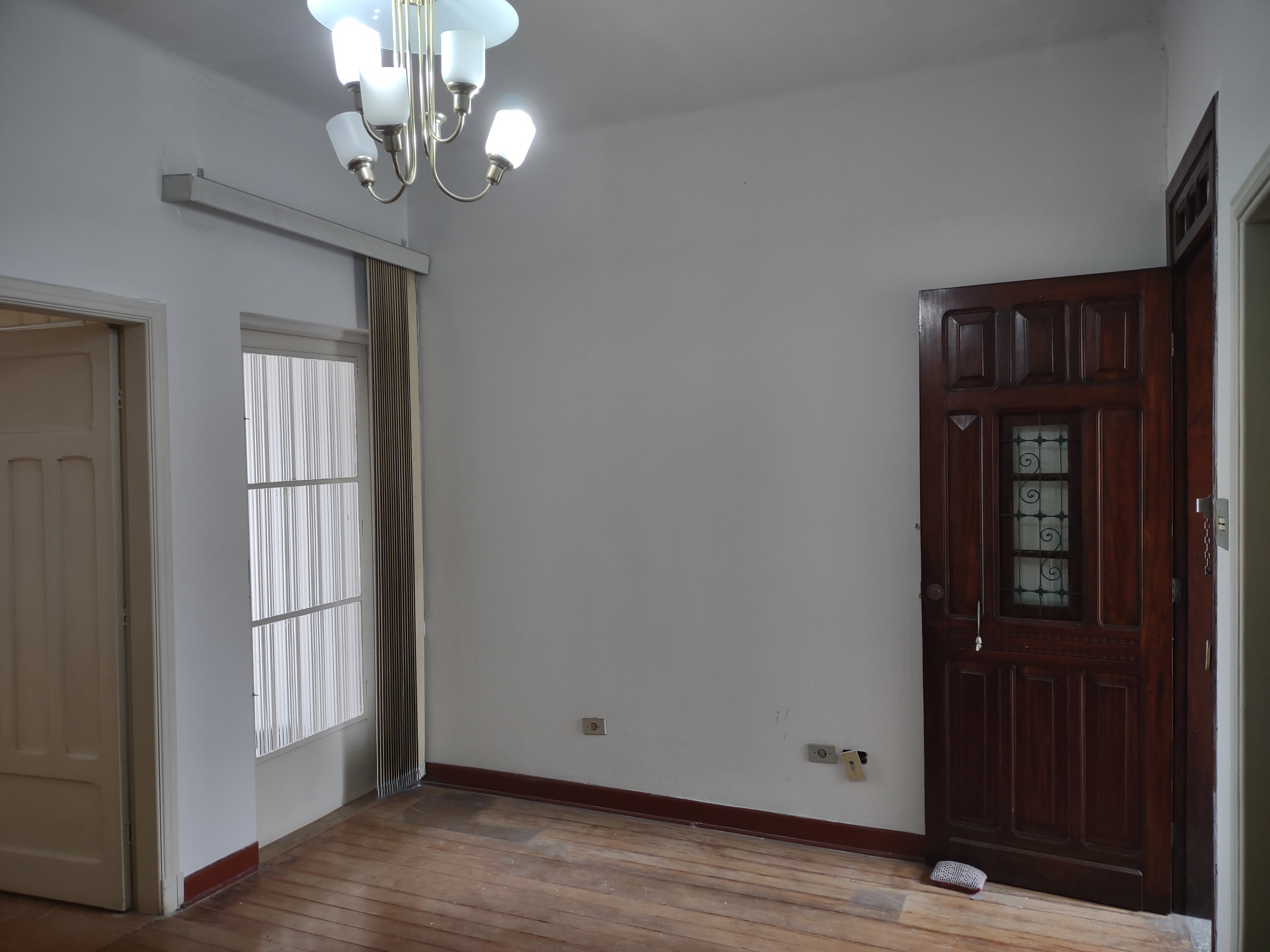 Imagem Casa com 3 Quartos à Venda, 90 m²em Vila Maria Alta - São Paulo Imagem Casa com 3 Quartos à Venda, 90 m²em Vila Maria Alta - São Paulo